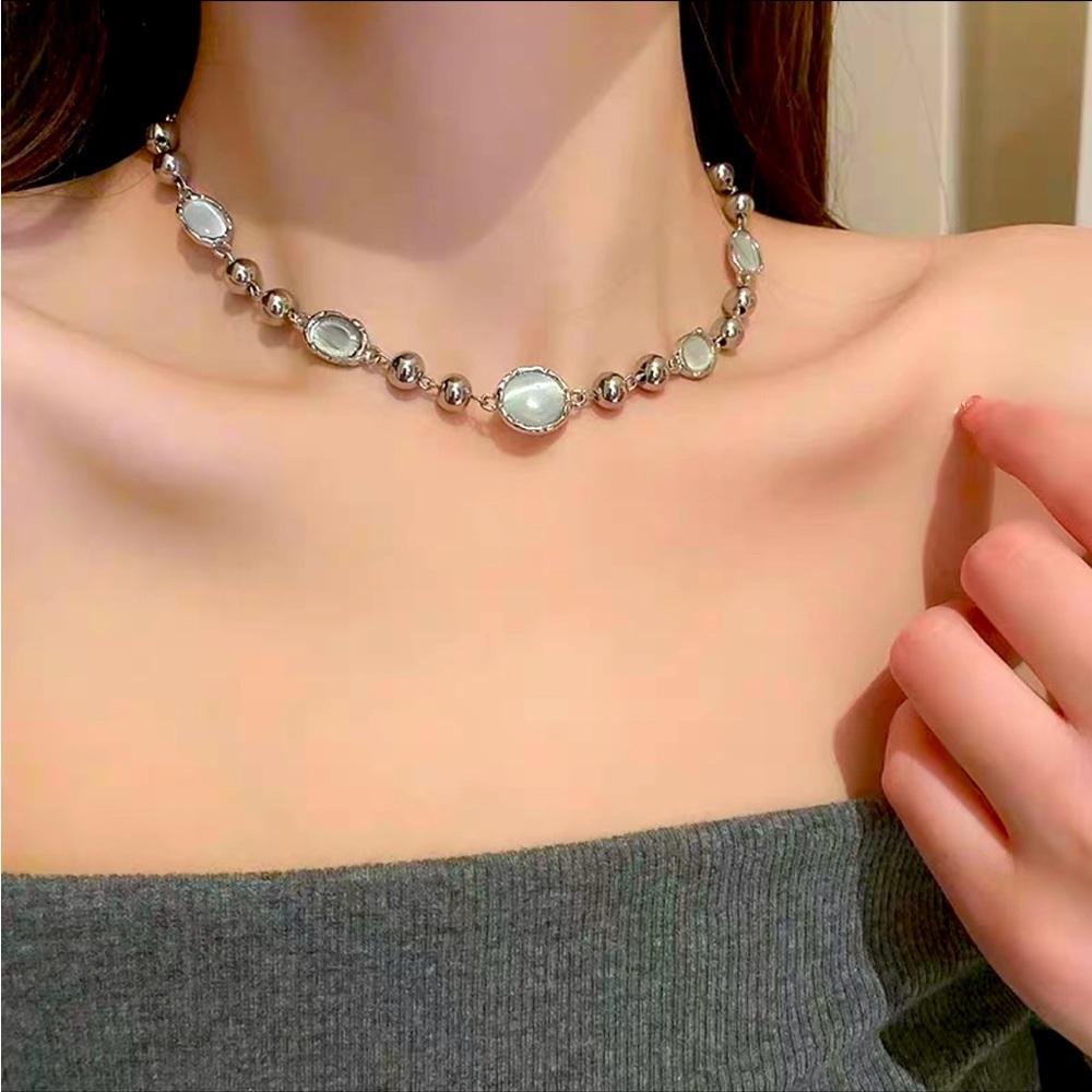 Women silver Vintage necklace Clavicular chain